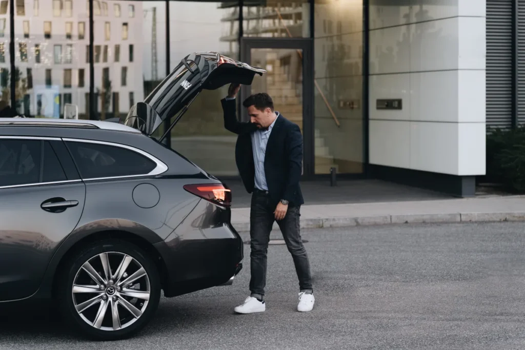 Auto mit Motorschaden